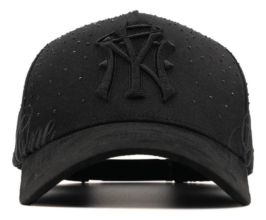 31 Hats Forever Black