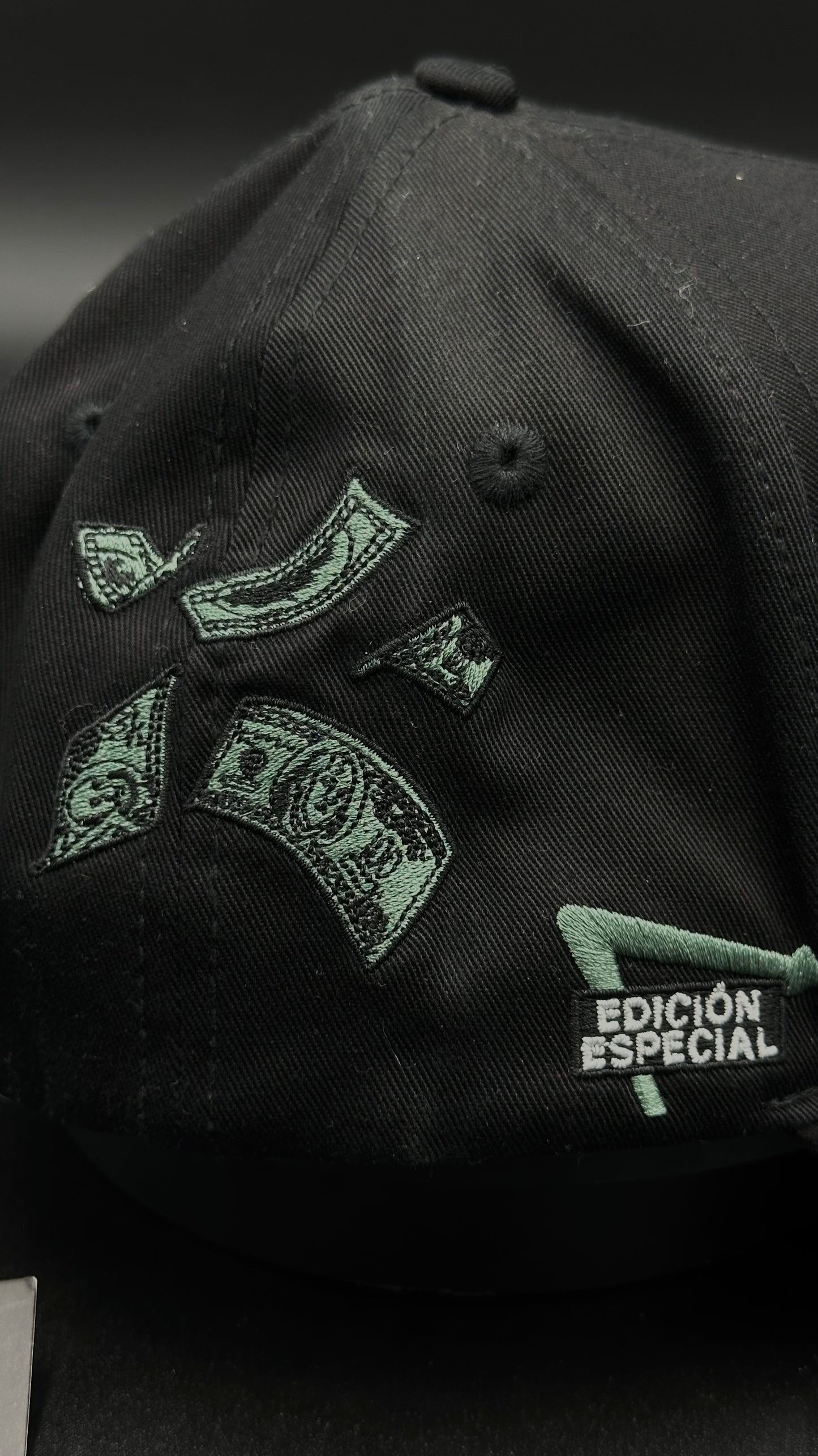 Gorra Fino X Edición Especial