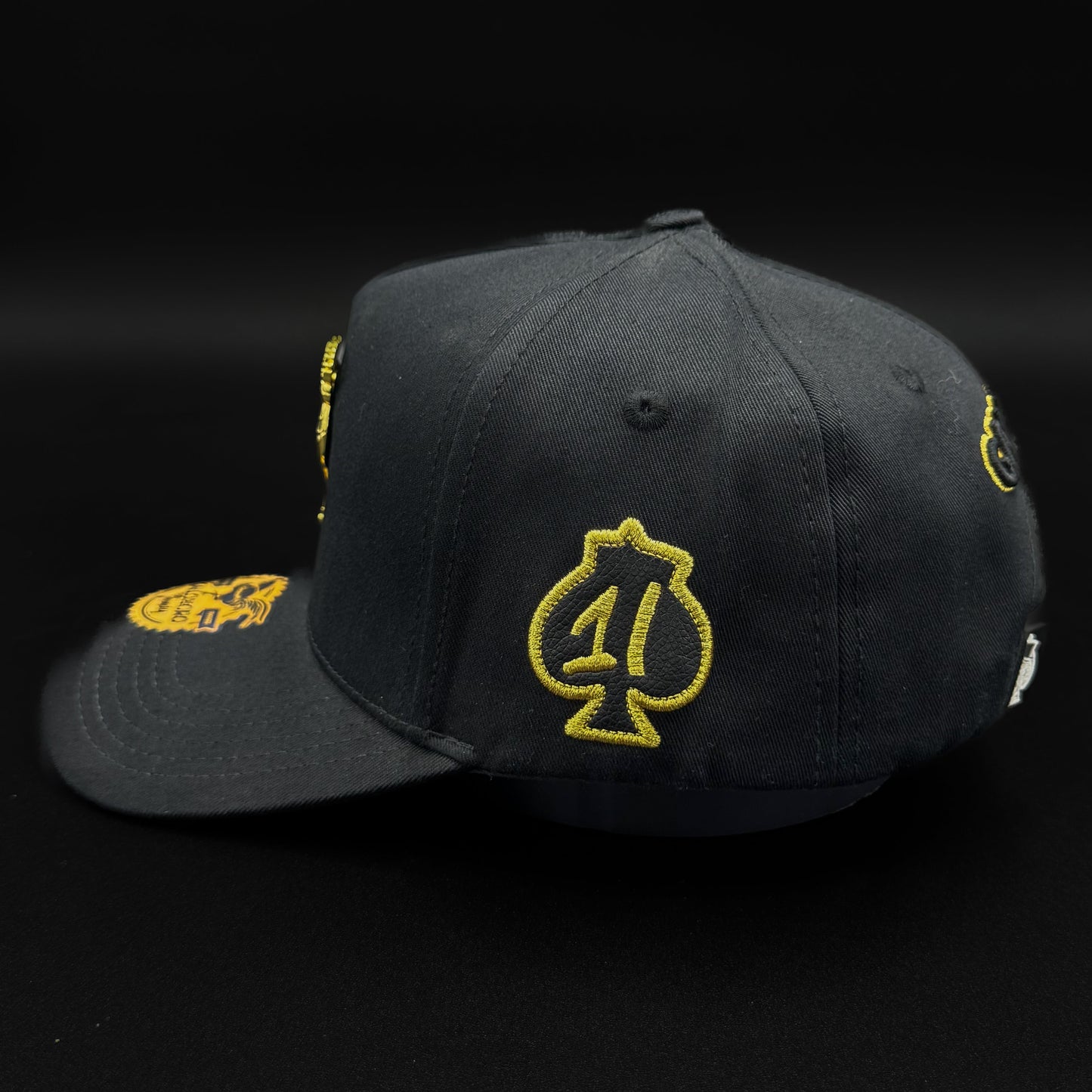 1Iron Trendy Gallo de Oro