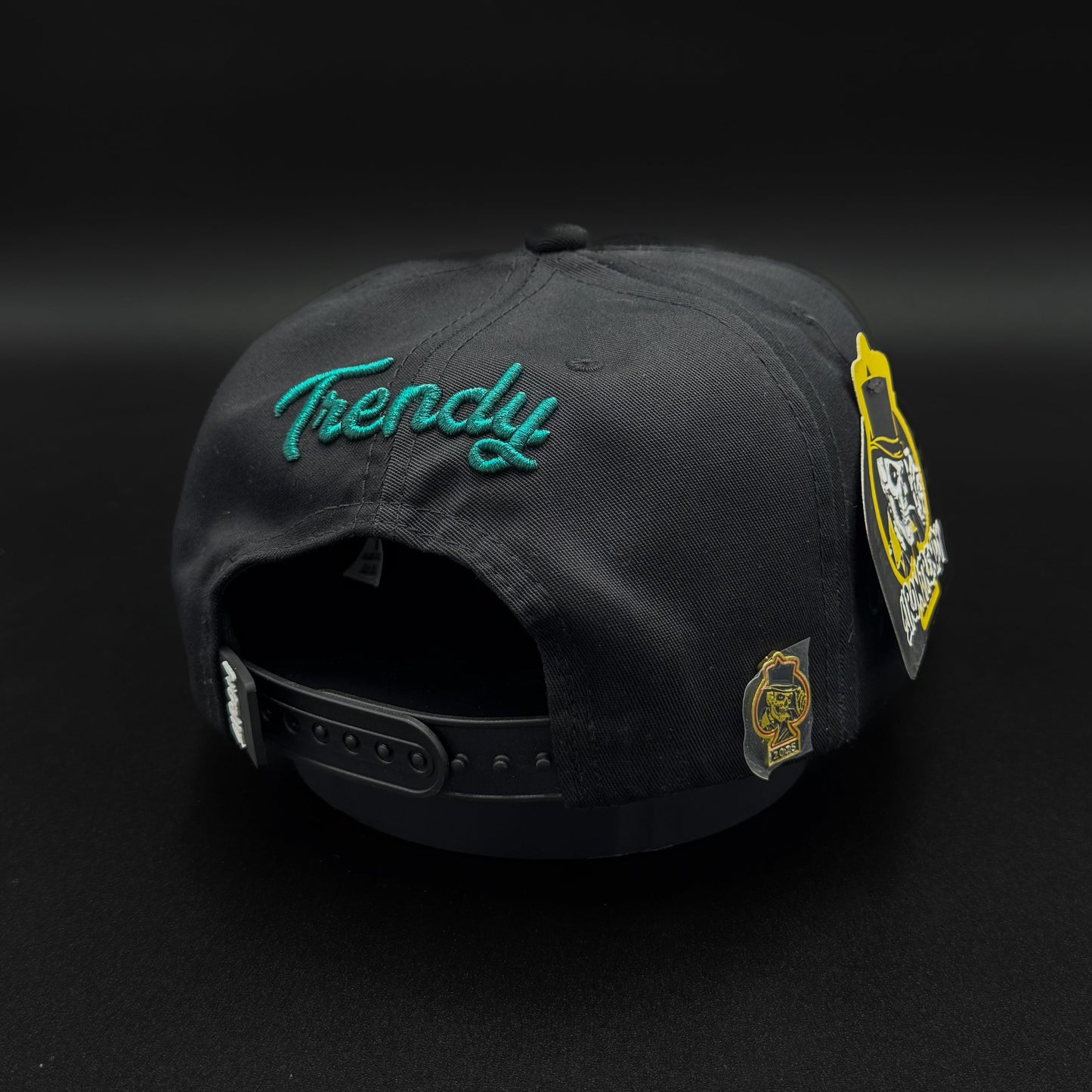 1Iron Trendy Lucky Black Green